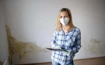 imgi_28_pretty-young-woman-standing-front-wall-with-mold-with-tablet-mouth-nose-mask-person_1048944-24383280 imgi_28_pretty-young-woman-standing-front-wall-with-mold-with-tablet-mouth-nose-mask-person_1048944-24383280